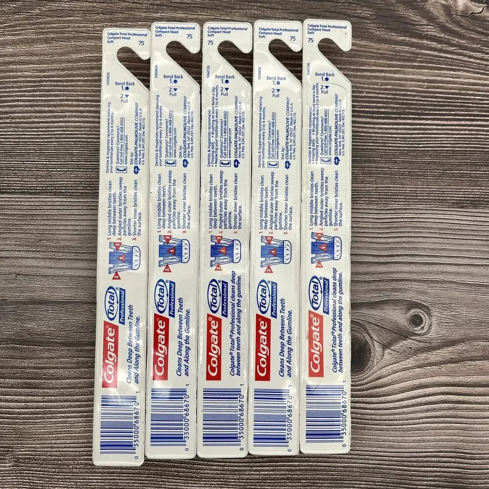 5 LOT Colgate Total Precision Vintage NOS Triple Action Bristles Soft Compact 75